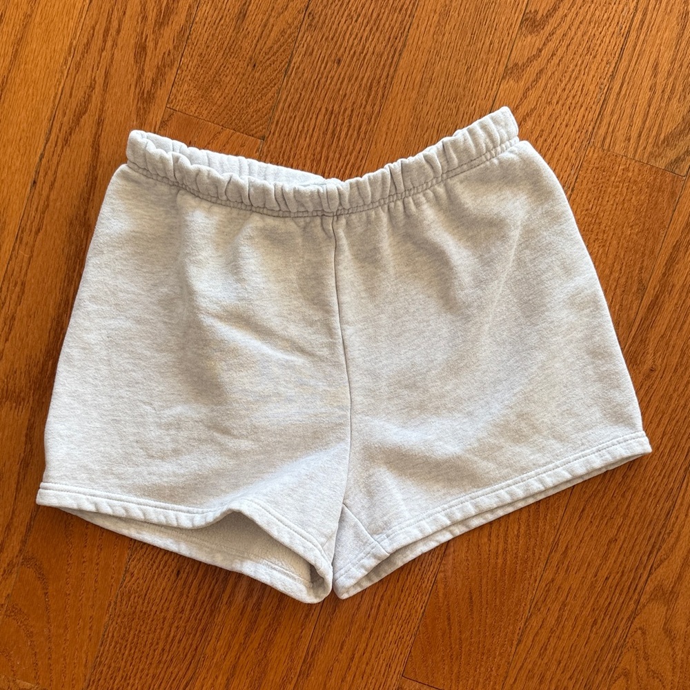 Aritzia TNA Gray shorts XS